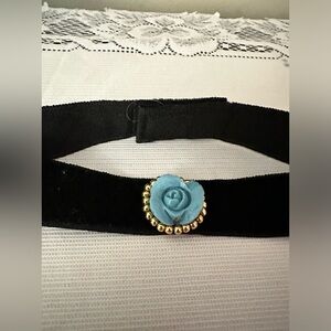 Black velvet necklace with cameo
